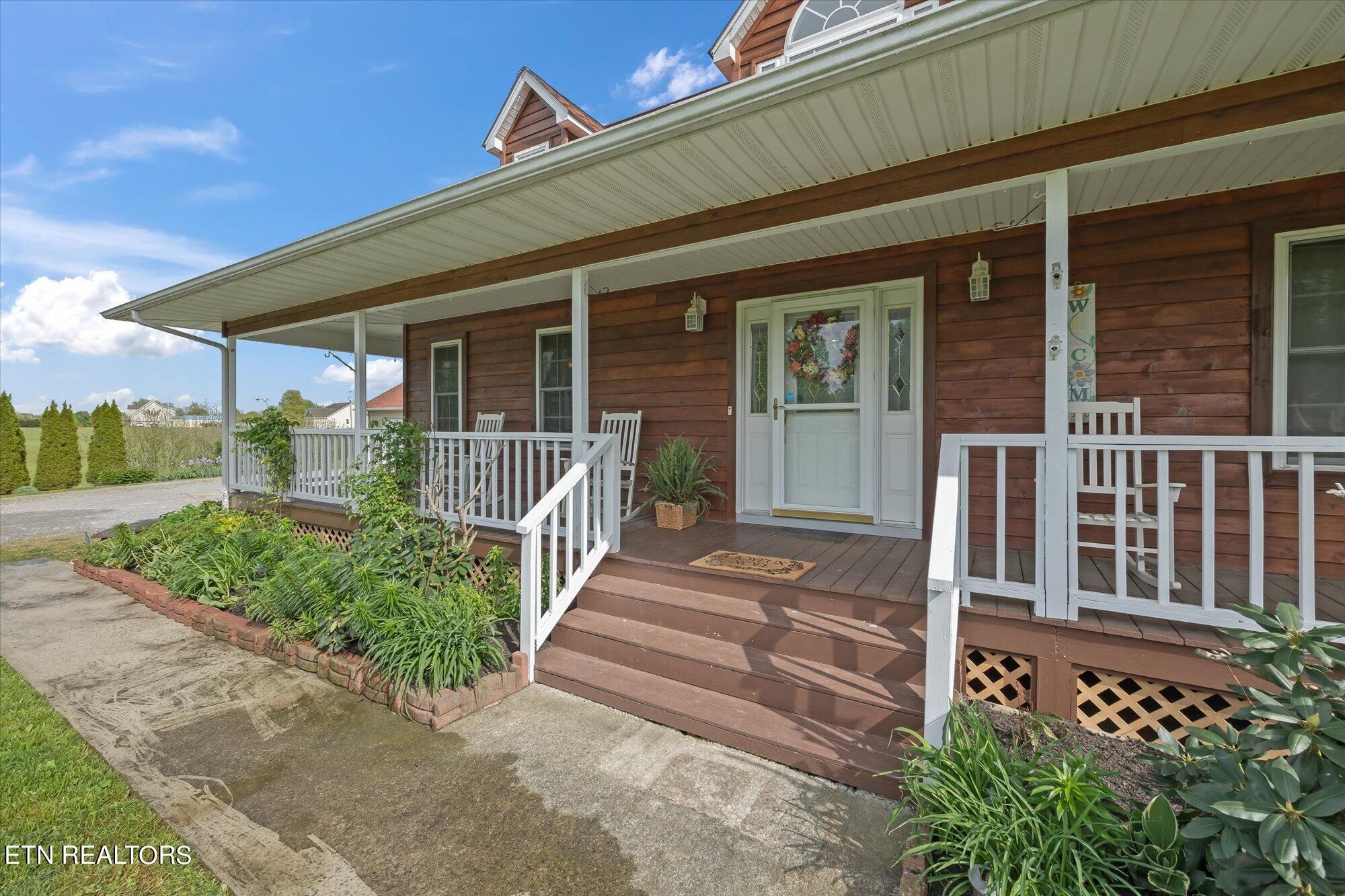 3526 Potato Farm Road Crossville, TN 38571 - Photo 4 of 51 Gallery Image 4