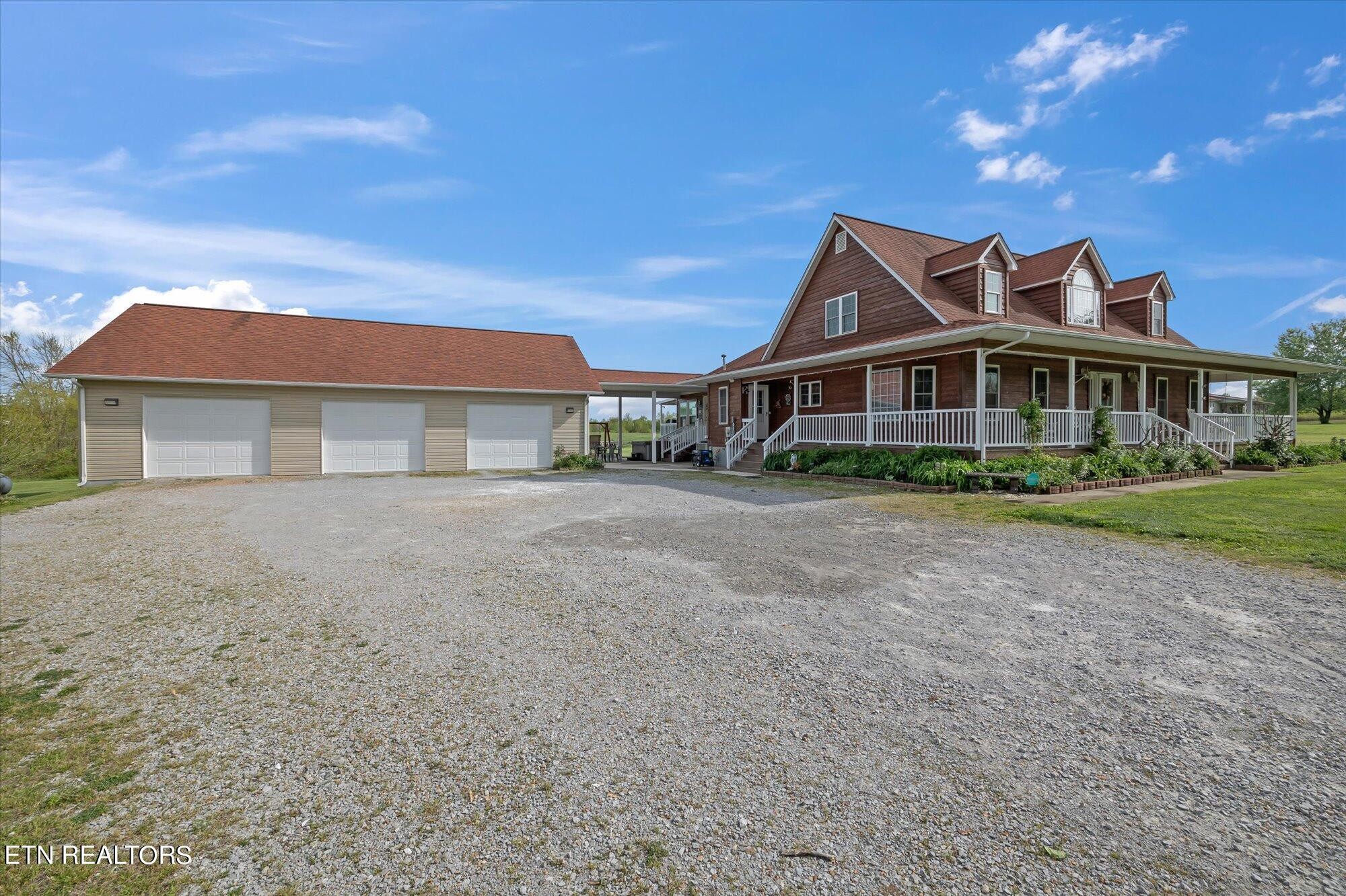 3526 Potato Farm Road Crossville, TN 38571 - Photo 9 of 51 Gallery Image 9
