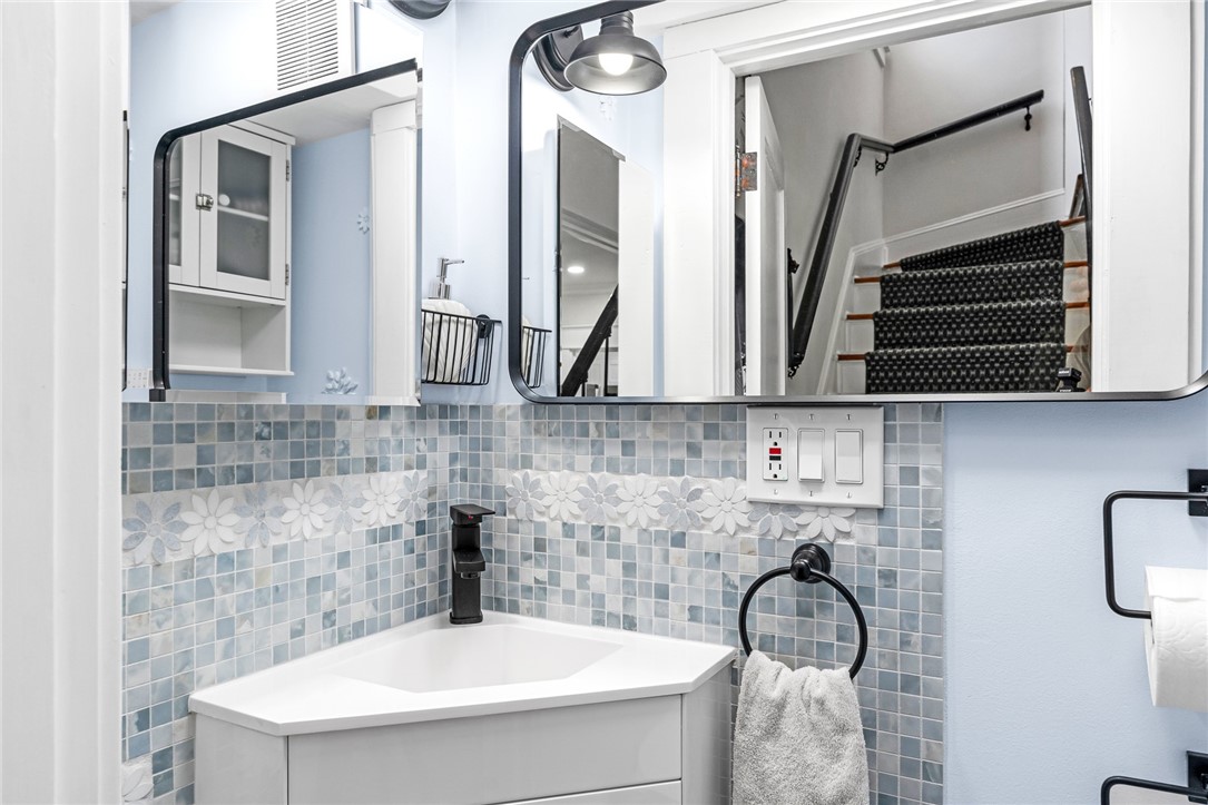124 Beach Street Westerly, RI 02891 - Photo 20 of 47 Gallery Image 20