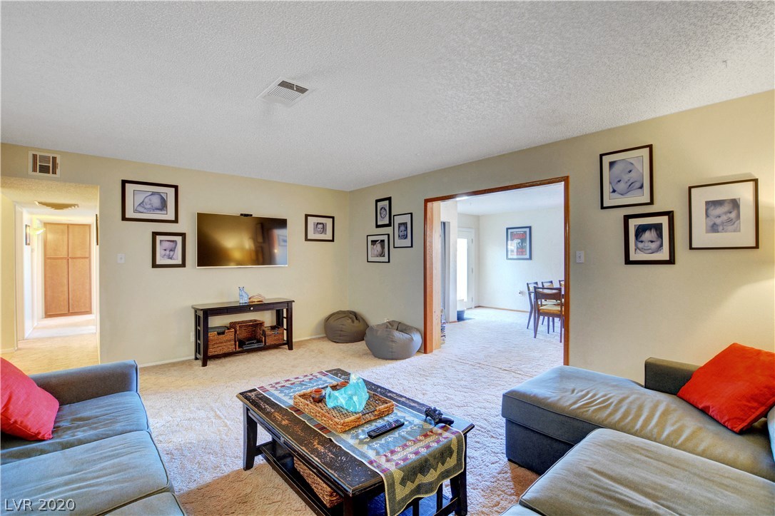 505 Altamira Road Las Vegas, NV 89145 - Photo 9 of 36 Gallery Image 9