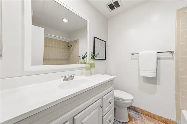 $420,000 | 2686 South Whitney Boulevard, Rocklin, CA 95677