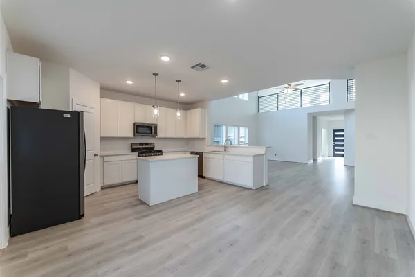 $384,040 | 4639 Coral Bean Street, Pinehurst, TX 77362