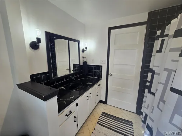 $384,999 | 465 Rowley Road, Cheektowaga, NY 14043