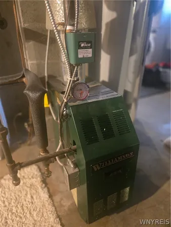 $384,999 | 465 Rowley Road, Cheektowaga, NY 14043