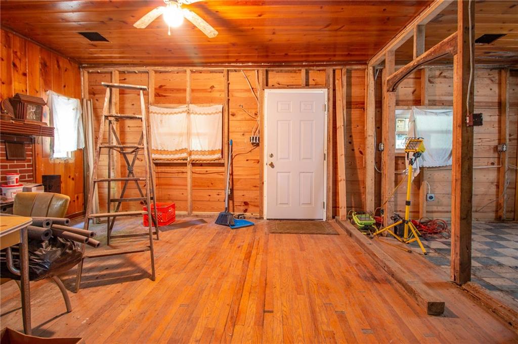 106 Davis Road Slippery Rock, PA 16057 - Photo 13 of 23 Gallery Image 13