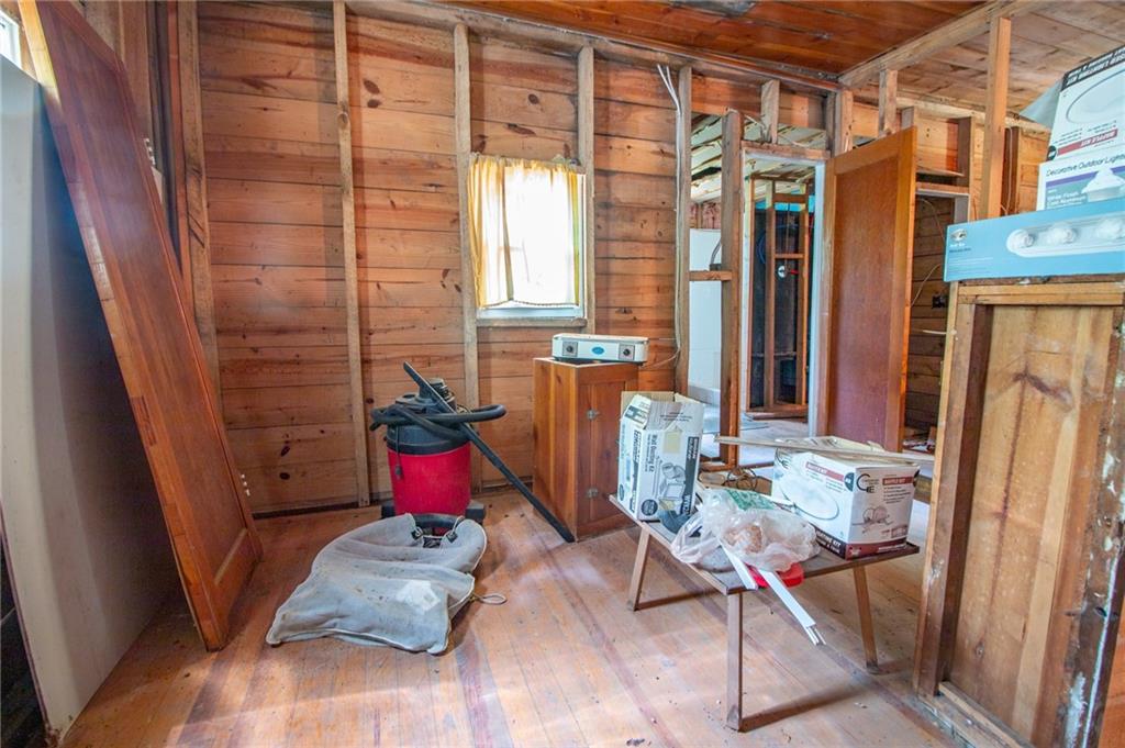 106 Davis Road Slippery Rock, PA 16057 - Photo 7 of 23 Gallery Image 7