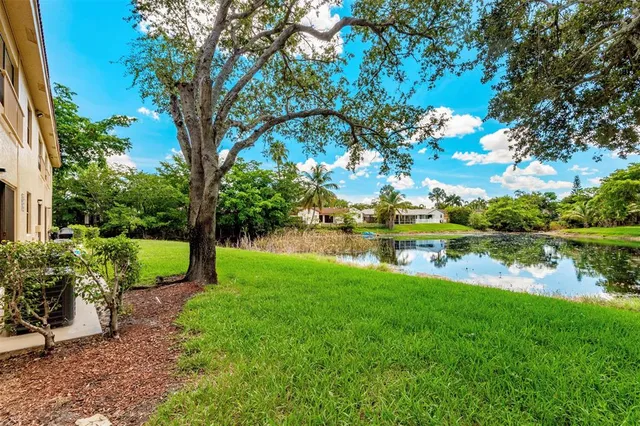 $2,290,000 | 11430 Northwest 45th Street, Coral Springs, FL 33065