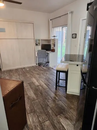 $1,295 | 8317 Mulligan Circle, Port St. Lucie, FL 34986