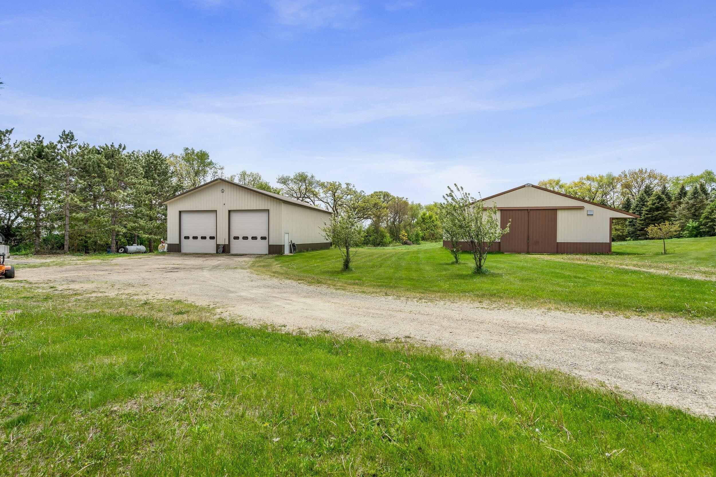 4613 West Rutland Road Rutland, WI 53521 - Photo 51 of 57 Exterior_03692