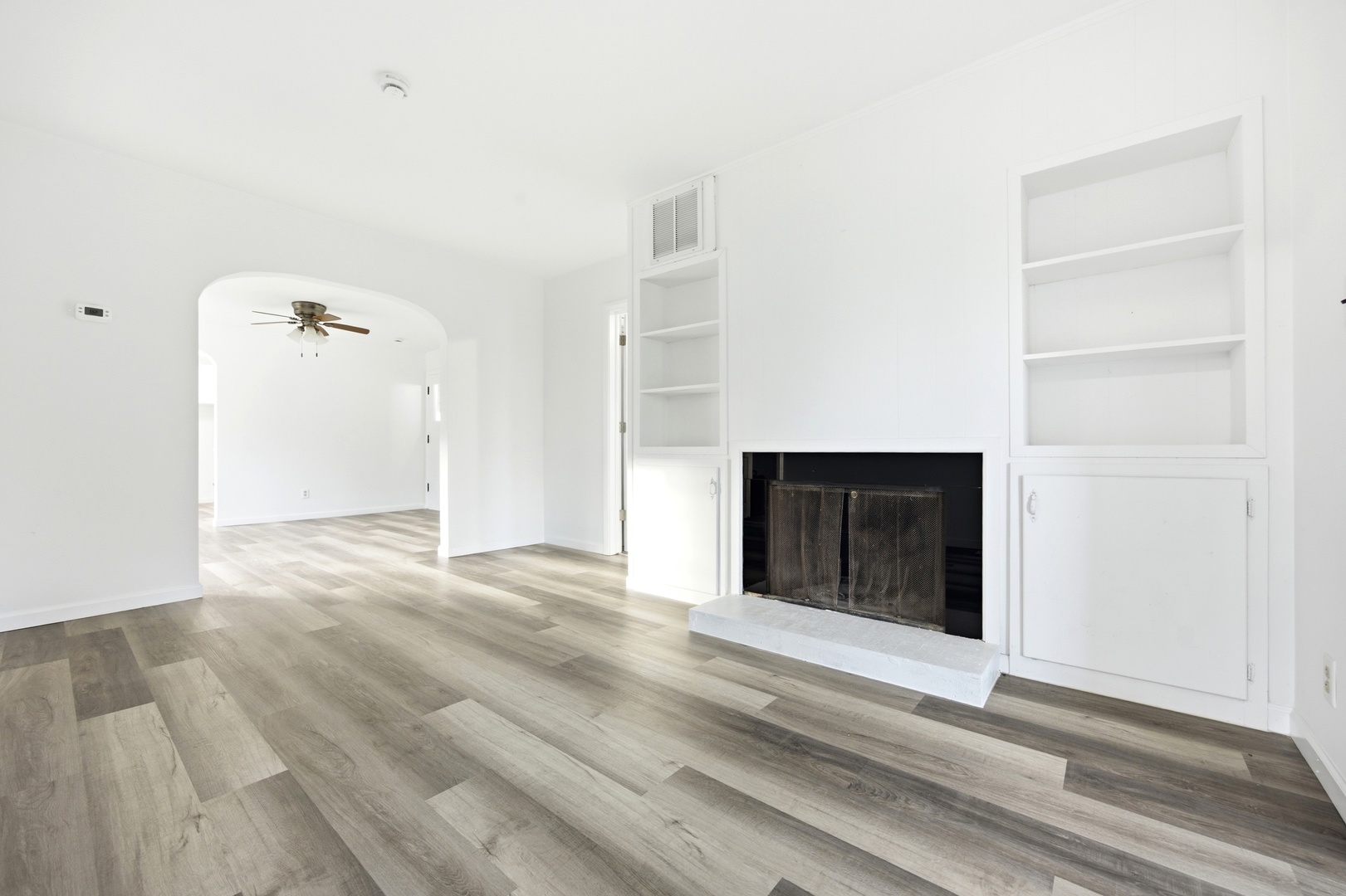 22418 Oak Grove Road Harvard, IL 60033 - Photo 9 of 38