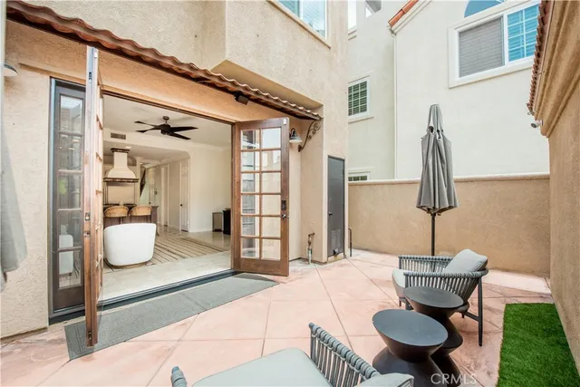 $2,495,000 | 316 6th Street, Huntington Beach, CA 92648