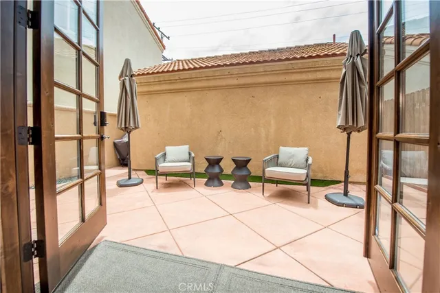 $2,495,000 | 316 6th Street, Huntington Beach, CA 92648