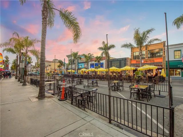 $2,495,000 | 316 6th Street, Huntington Beach, CA 92648
