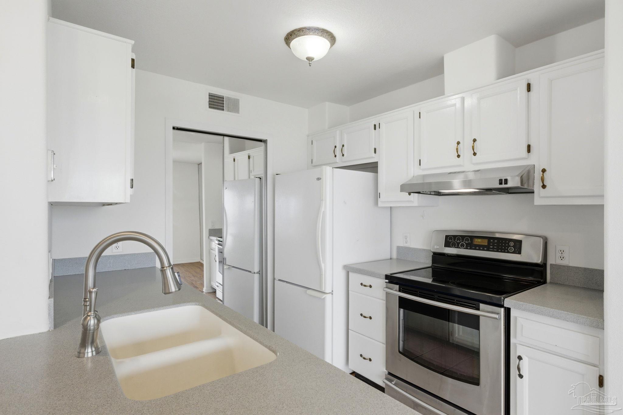 200 Pensacola Beach Road, Unit M3 Gulf Breeze, FL 32561 - Photo 10 of 40