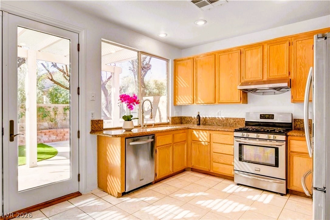 10247 Splendor Ridge Avenue Las Vegas, NV 89135 - Photo 21 of 34