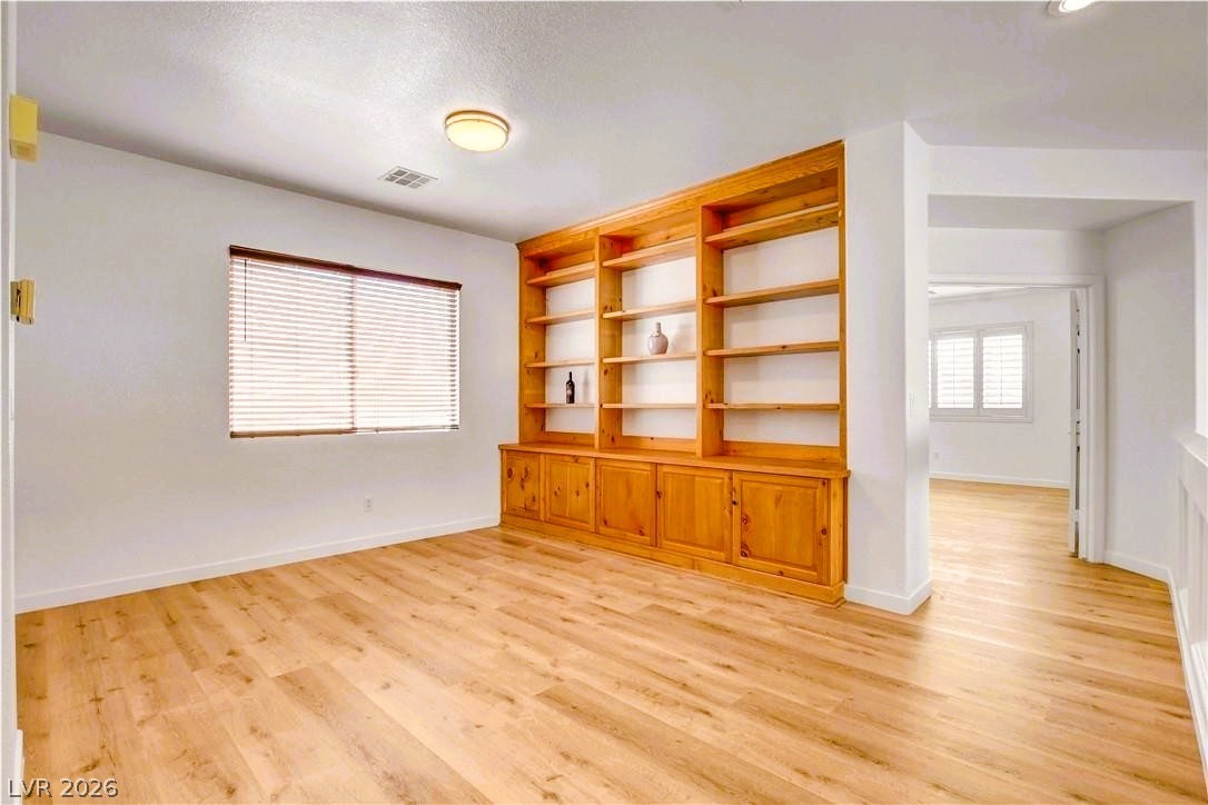 10247 Splendor Ridge Avenue Las Vegas, NV 89135 - Photo 7 of 34