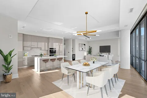 $2,690,000 | 7887 Jones Branch Drive, Unit 1701, McLean, VA 22102