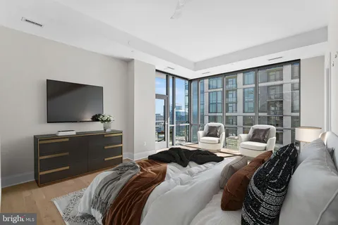 $2,690,000 | 7887 Jones Branch Drive, Unit 1701, McLean, VA 22102