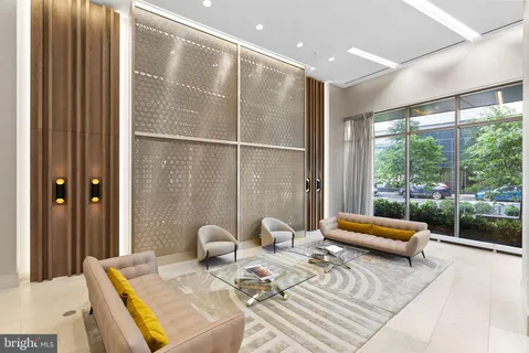 $2,690,000 | 7887 Jones Branch Drive, Unit 1701, McLean, VA 22102