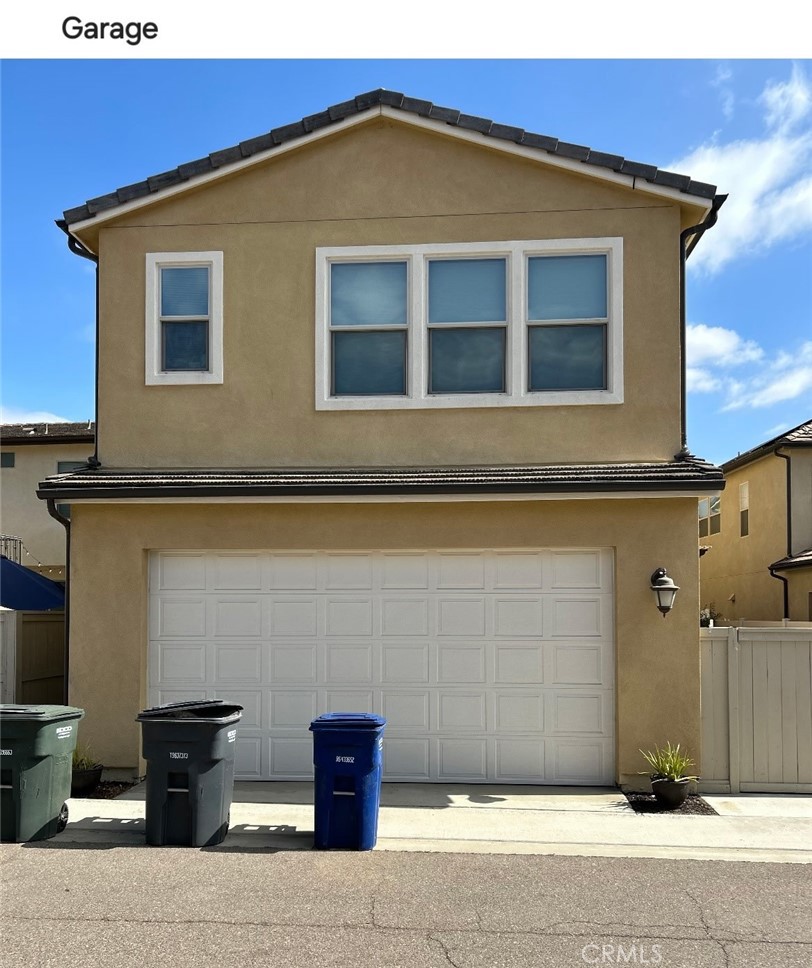 21574 Trail Ridge Drive Escondido, CA 92029 - Photo 6 of 36 Garage