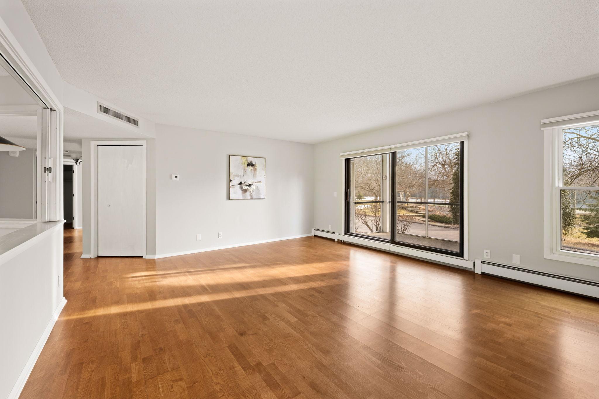 3030 St Albans Mill Road, Unit 115 Minnetonka, MN 55305 - Photo 7 of 56