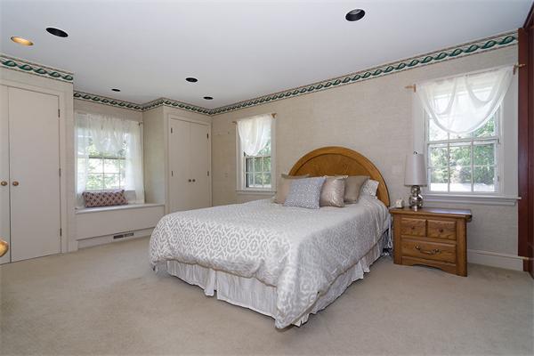 64 Evelyn Road Newton, MA 02468 - Photo 18 of 30 Gallery Image 18