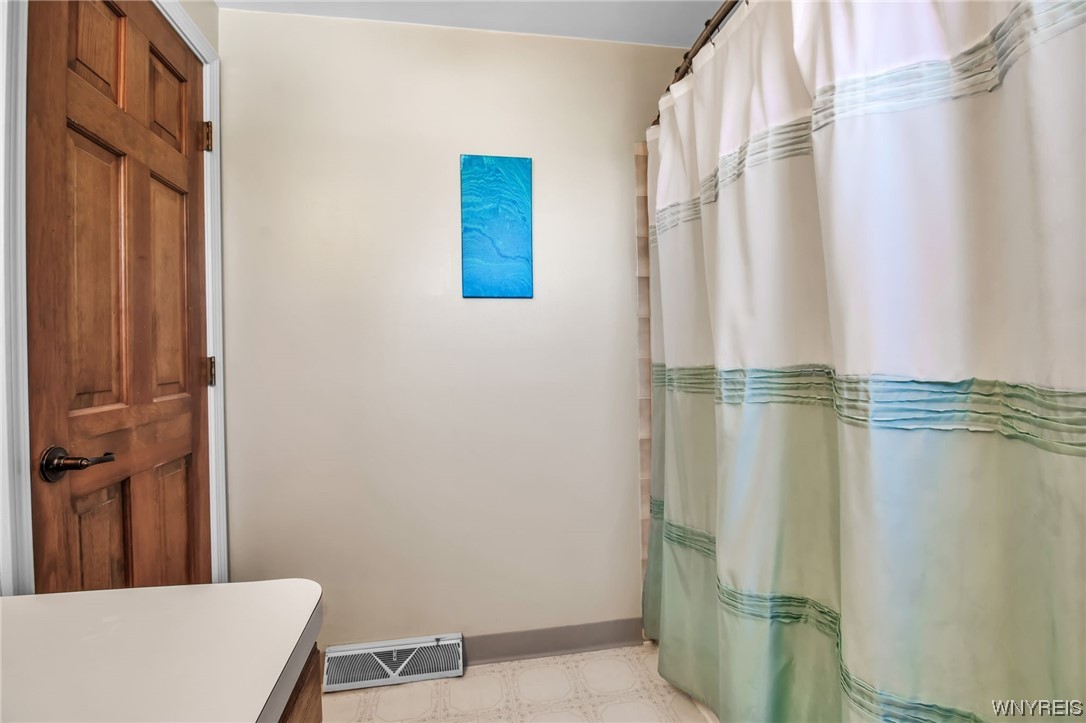 4 Grace Way Lancaster, NY 14086 - Photo 31 of 44