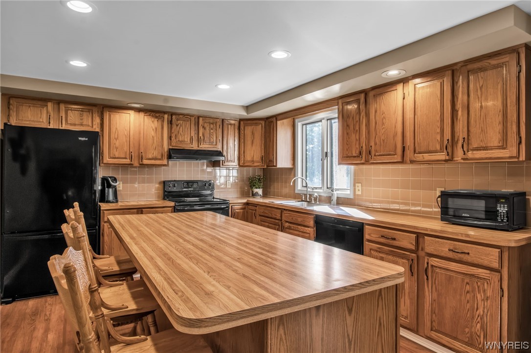 4 Grace Way Lancaster, NY 14086 - Photo 9 of 44