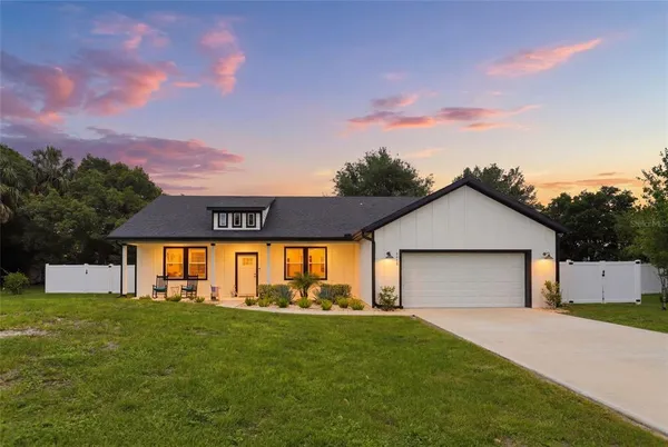 $424,900 | 1724 Santiago Street, DeLand, FL 32720