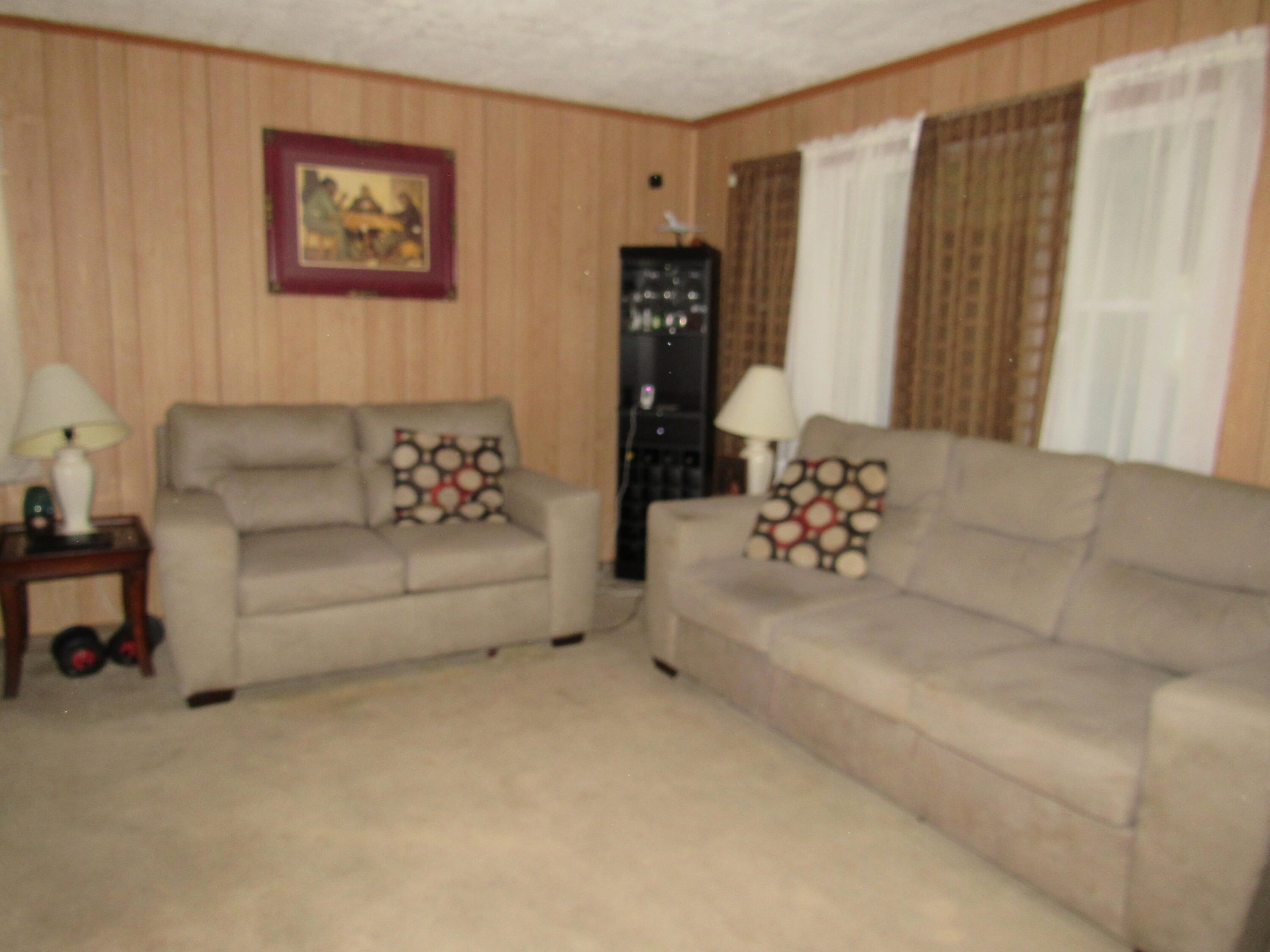 1632 Springmont Avenue Springfield, OH 45506 - Photo 3 of 13 Gallery Image 3