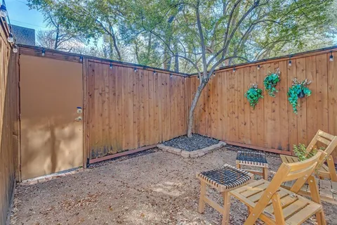 $345,000 | 3623 Hawthorne Avenue, Dallas, TX 75219