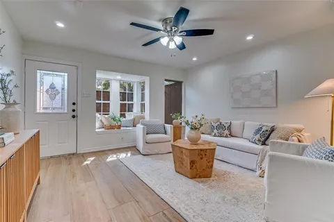 $345,000 | 3623 Hawthorne Avenue, Dallas, TX 75219