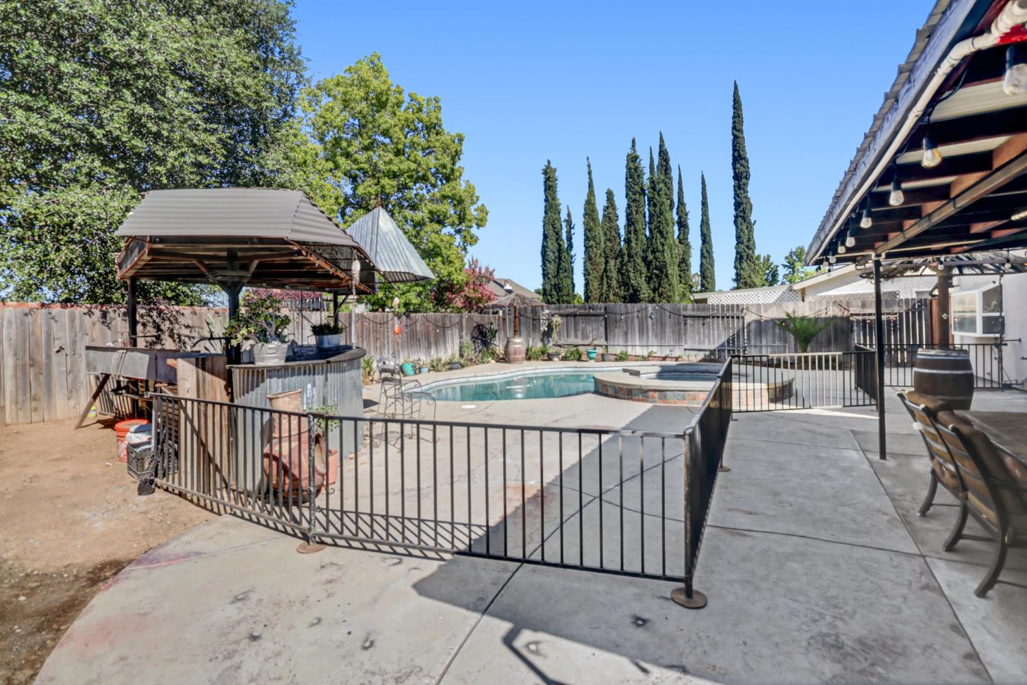 6511 Mossview Way Citrus Heights, CA 95621 - Photo 31 of 48