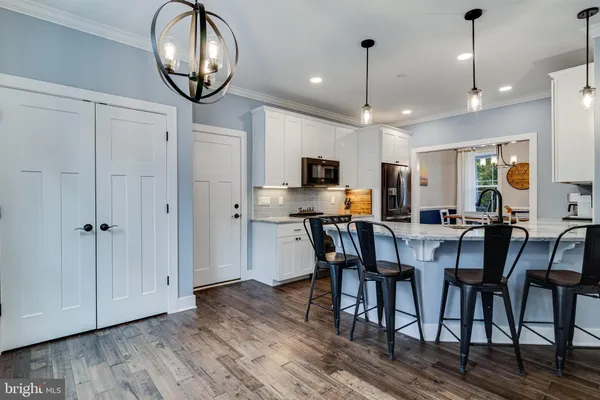 $689,900 | 12127 Riverview Drive, Newburg, MD 20664