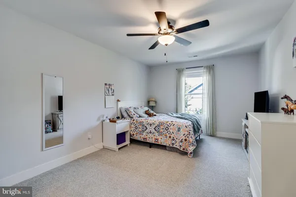 $689,900 | 12127 Riverview Drive, Newburg, MD 20664