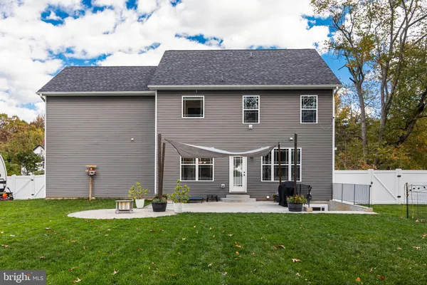 $689,900 | 12127 Riverview Drive, Newburg, MD 20664