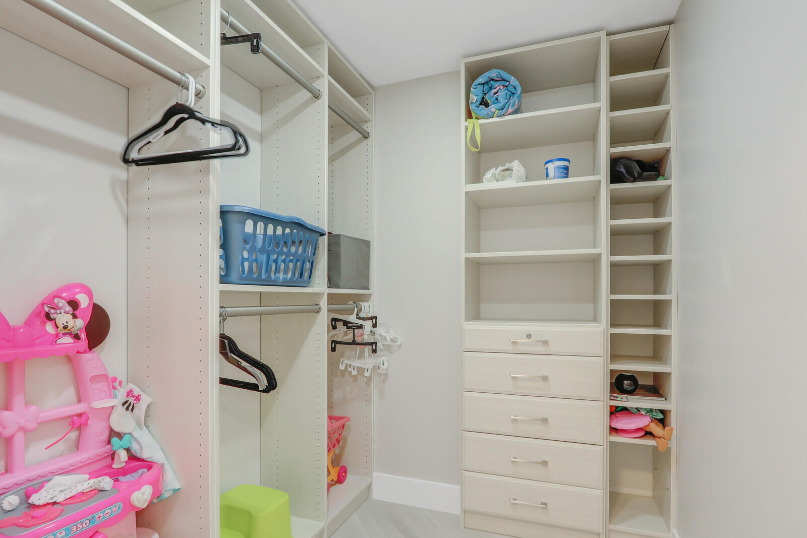 5380 North Ocean Drive, Unit 9A Singer Island, FL 33404 - Photo 27 of 38 28_Image_28_mls