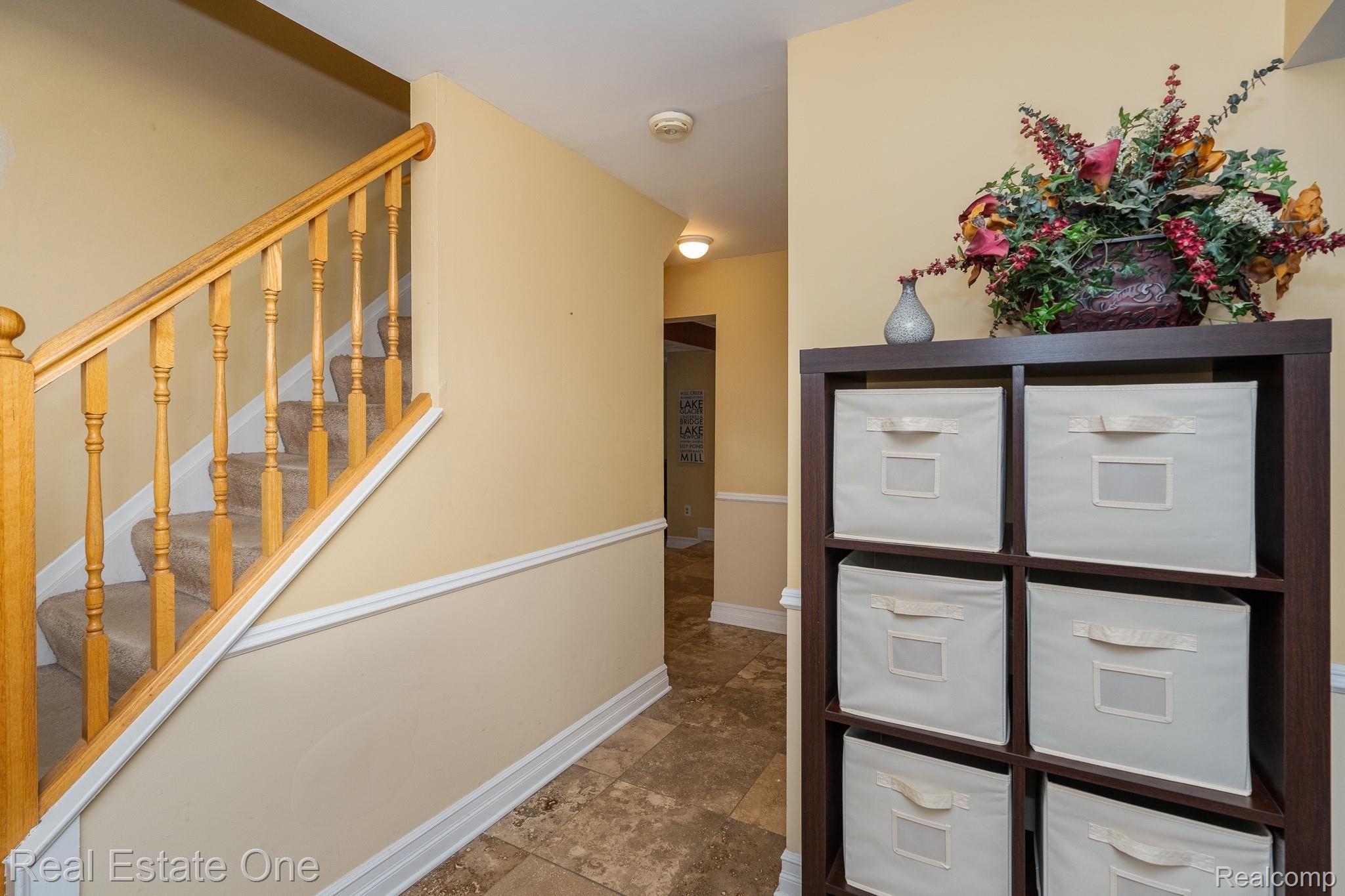 Brookfield MLS-W018.jpg