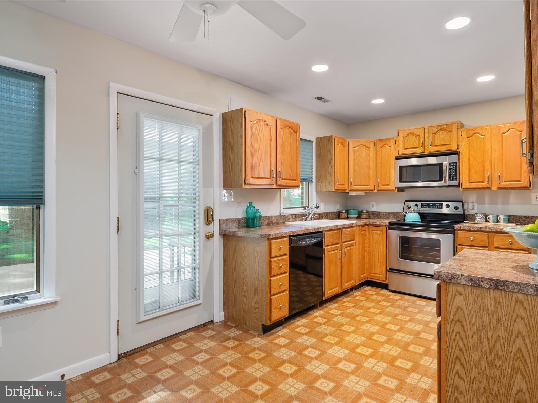 1207 Bay View Court Edgewater, MD 21037 - Photo 23 of 55 Gallery Image 23