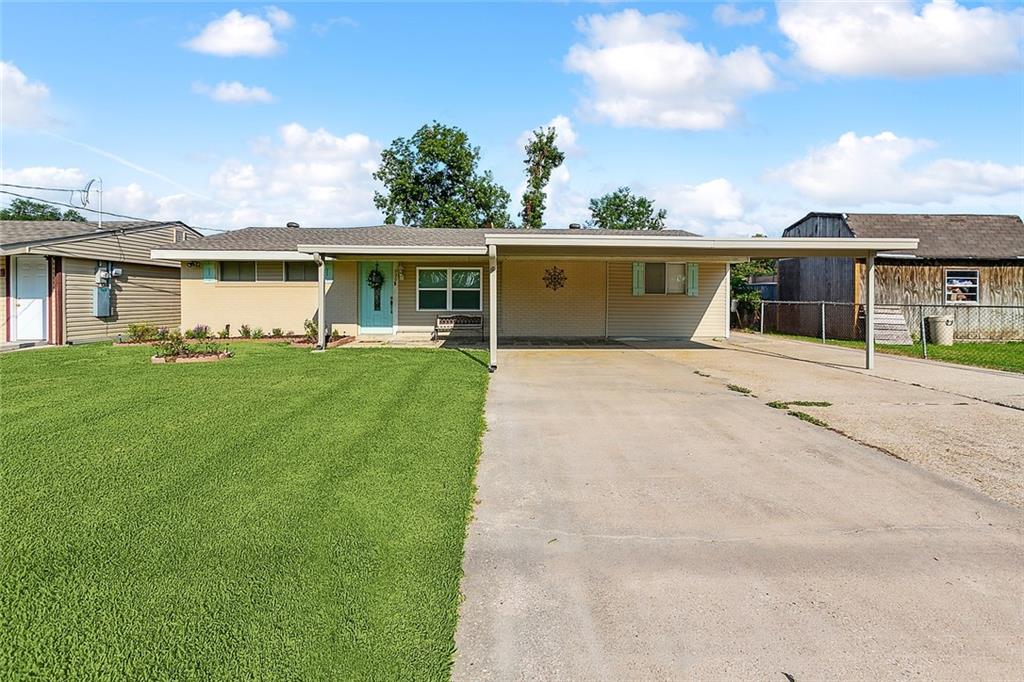 320 Post Drive Luling, LA 70070 - Photo 1 of 14 Gallery Image 1