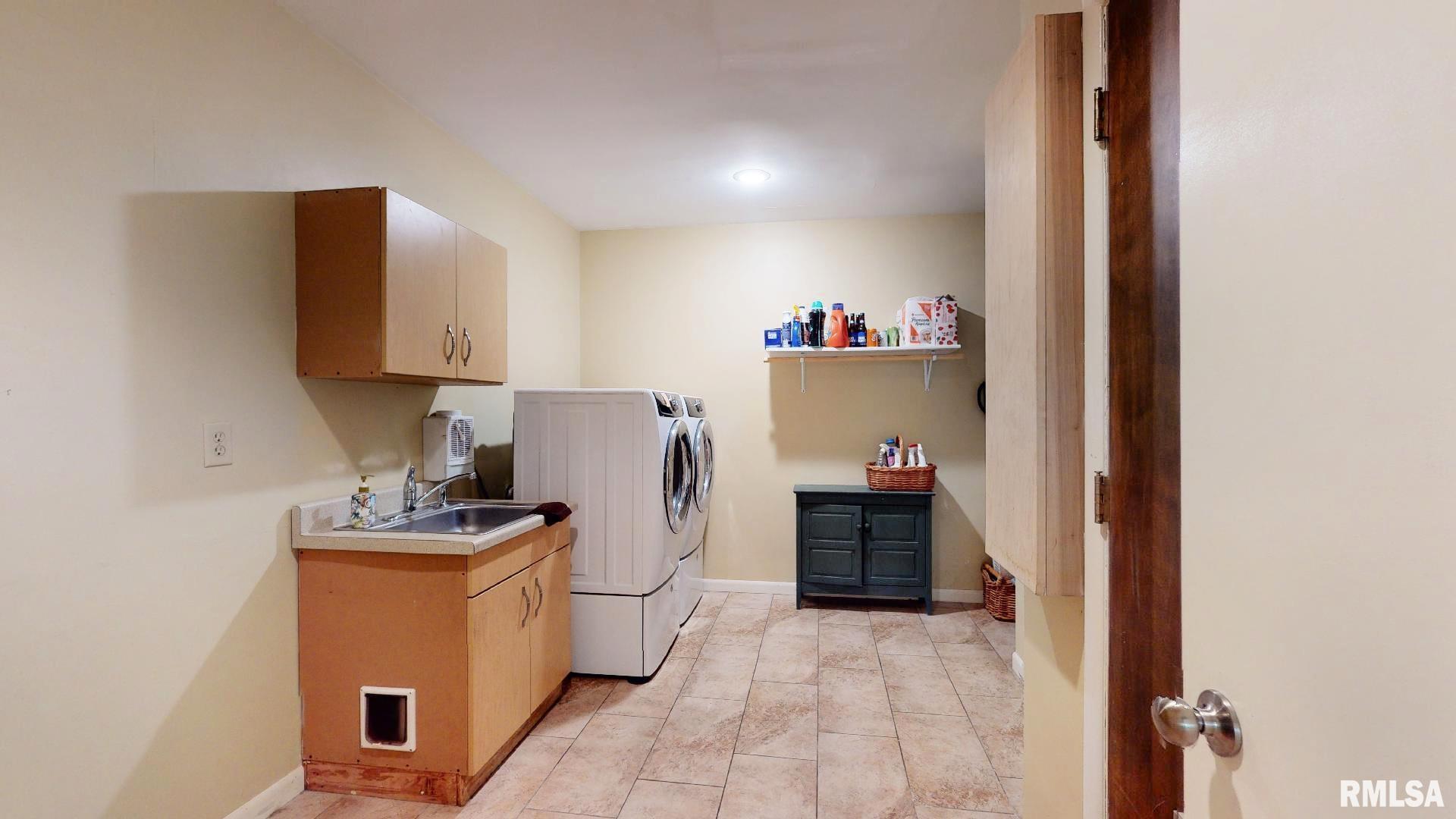 1860 West Laurel Street Springfield, IL 62704 - Photo 25 of 27 Gallery Image 25