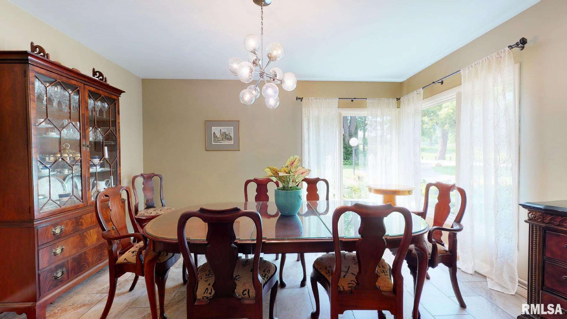 1860 West Laurel Street Springfield, IL 62704 - Photo 10 of 27 Gallery Image 10