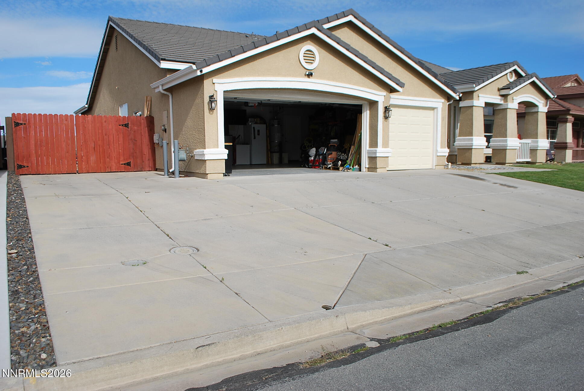 17840 Cedar Mountain Drive Reno, NV 89508 - Photo 57 of 60 3 Car Garage