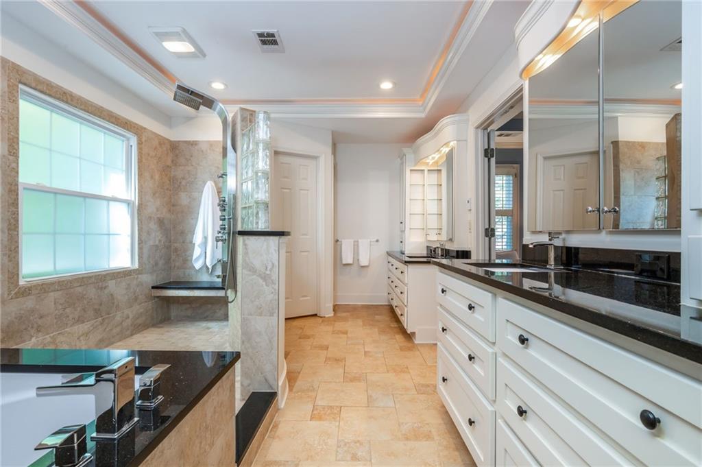 565 Trotters Ridge Roswell, GA 30075 - Photo 39 of 77 Gallery Image 39