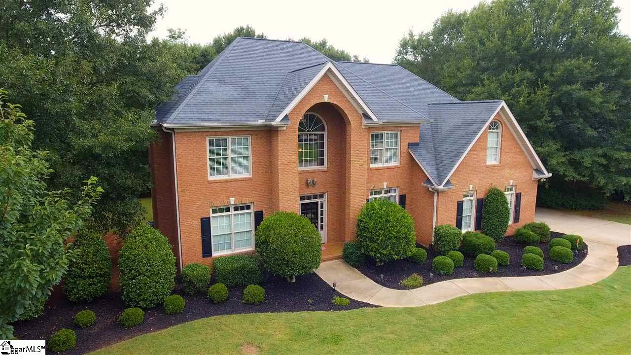 203 Doonbeg Court Simpsonville, SC 29681 - Photo 1 of 27 Gallery Image 1