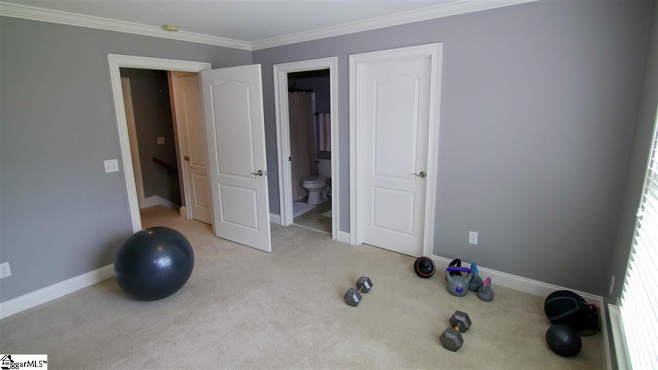 203 Doonbeg Court Simpsonville, SC 29681 - Photo 19 of 27 Has full bathroom