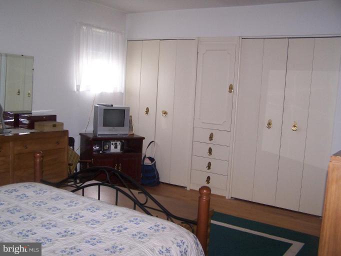 525 Gladhill Road Odenton, MD 21113 - Photo 15 of 26 Master Bedroom