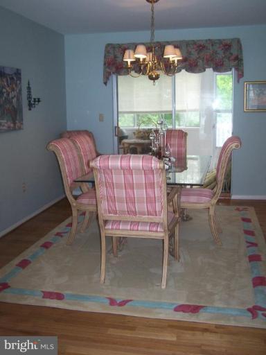 525 Gladhill Road Odenton, MD 21113 - Photo 8 of 26 Kitchen/Dining Room