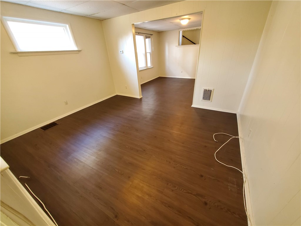 55 Middlesex Road Rochester, NY 14610 - Photo 4 of 13
