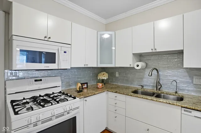 $175,000 | 2566 Hideaway Drive North, Indianapolis, IN 46268